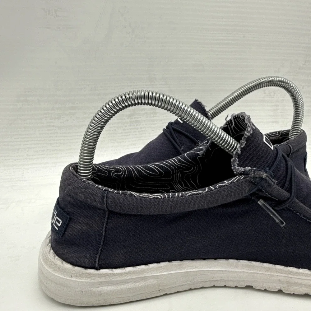 Hey Dude Wally Navy Blue Shoes Boys Girls Youth Sz Y6 L7 Slip On Comfort Shoes